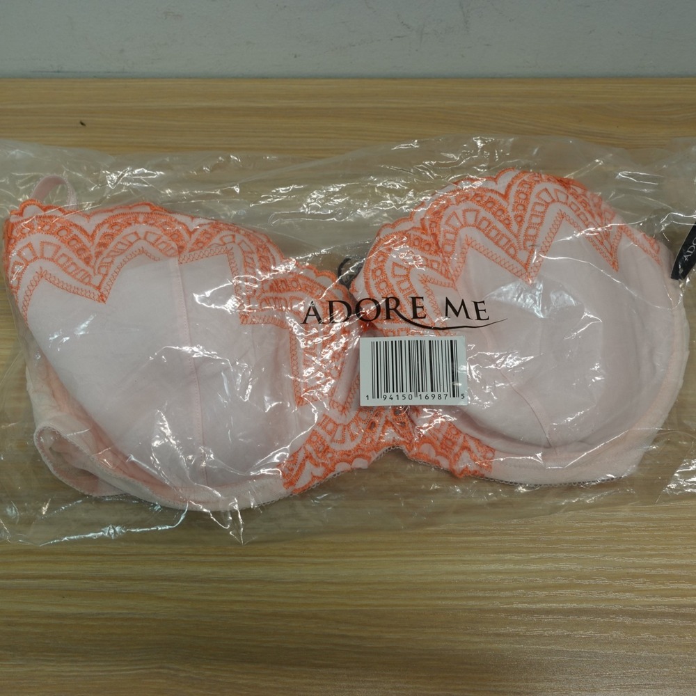 ADORE ME Contour Demi Bra 38DD Rosewater Pink Embroidered Eyelet Carelle NEW
